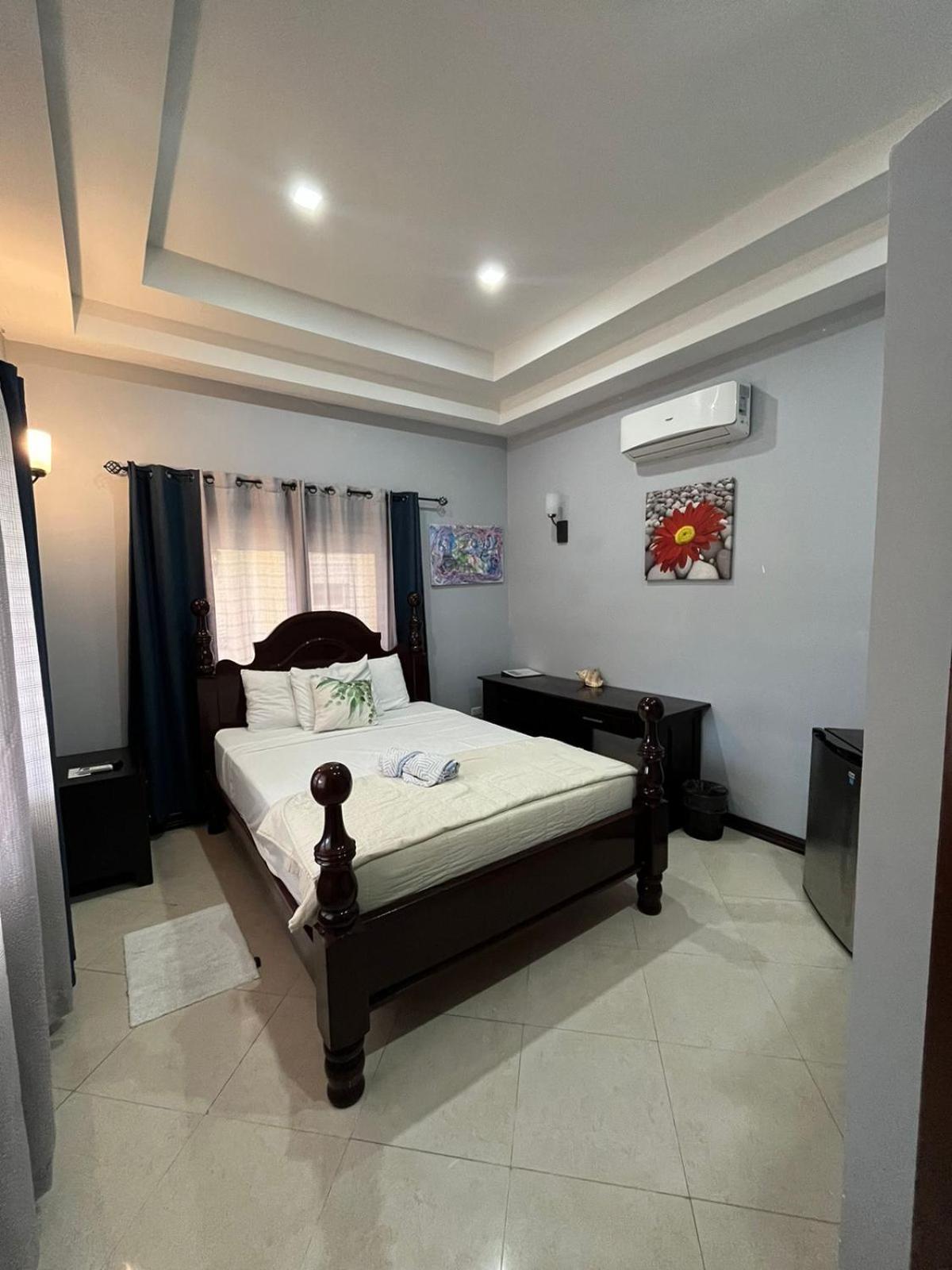 Seaside Chateau Resort Belize City Zewnętrze zdjęcie
